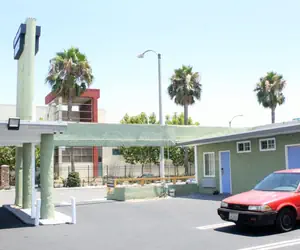 Photo 3 - Town House Motel