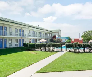 Photo 3 - Motel 6-Gainesville, GA