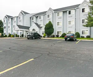 Photo 2 - Motel 6-Sycamore, IL