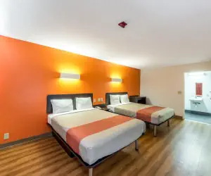 Photo 3 - Motel 6-San Antonio, TX - South WW White Rd