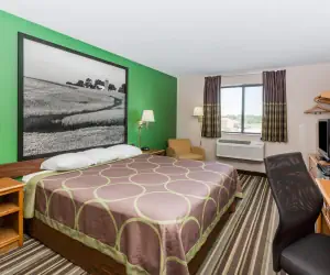 Photo 3 - Super 8 by Wyndham Sioux City South
