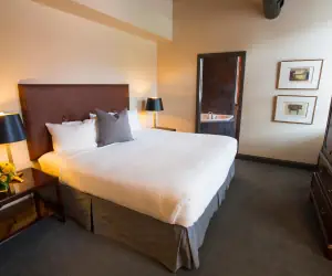 Photo 4 - Cork Factory Hotel