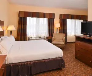 Photo 4 - Holiday Inn Express Morgantown, an IHG Hotel