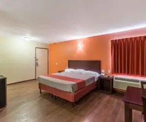 Photo 3 - Motel 6-Blythe, CA - South