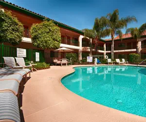Photo 5 - Best Western San Dimas Hotel & Suites