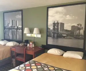 Photo 3 - Super 8 by Wyndham Youngstown/Austintown