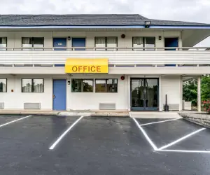 Photo 3 - Motel 6 Florence, KY - Cincinnati Airport