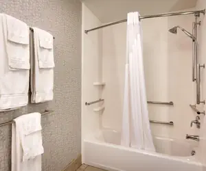 Photo 5 - Holiday Inn Express El Paso I-10 East, an IHG Hotel