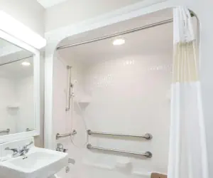 Photo 3 - Baymont by Wyndham Cambridge