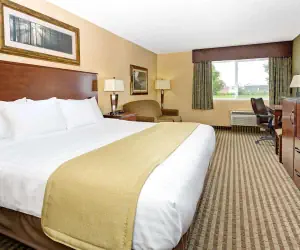 Photo 5 - Days Inn by Wyndham Cheyenne