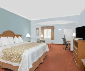 Photo 5 - Days Inn by Wyndham Robstown