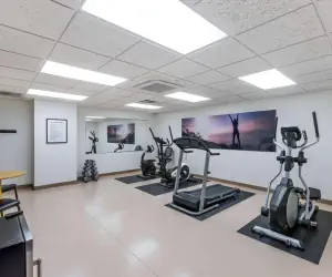 Photo 2 - Travelodge by Wyndham Deadwood