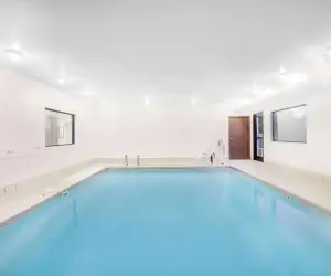 Photo 3 - Super 8 by Wyndham Central City