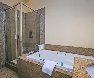 Photo 3 - Litchfield Beach & Golf Resort