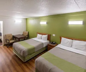 Photo 4 - Motel 6-Knoxville, TN