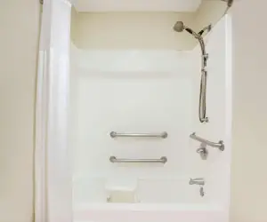 Photo 5 - Days Inn & Suites by Wyndham Ridgeland