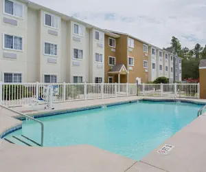 Photo 4 - Microtel Inn & Suites by Wyndham Walterboro