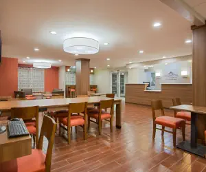 Photo 2 - Microtel Inn & Suites by Wyndham Walterboro