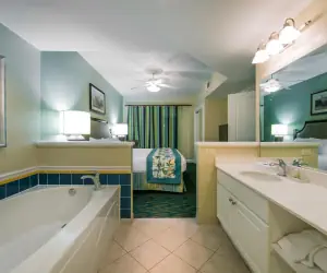 Photo 3 - Holiday Inn Club Vacations South Beach Resort, an IHG Hotel