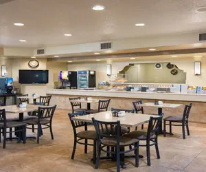 Photo 4 - Best Western San Dimas Hotel & Suites