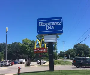 Photo 5 - Rodeway Inn