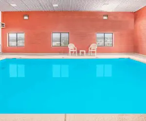 Photo 3 - Super 8 by Wyndham Van Buren/Ft. Smith Area