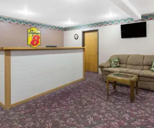 Photo 3 - Super 8 by Wyndham Austin MN