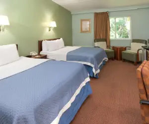 Photo 4 - Days Inn by Wyndham Portage