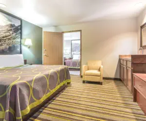 Photo 5 - Super 8 by Wyndham Buena Vista