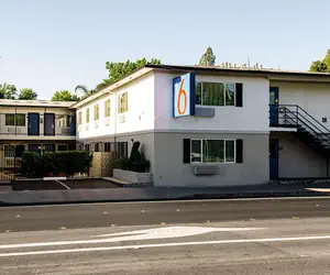 Photo 2 - Motel 6-Modesto, CA - Downtown