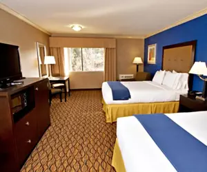 Photo 4 - Holiday Inn Express Port Hueneme, an IHG Hotel