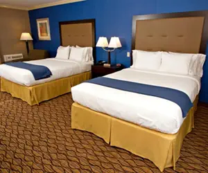 Photo 2 - Holiday Inn Express Port Hueneme, an IHG Hotel