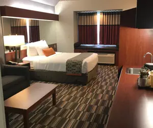 Photo 2 - Microtel Inn & Suites Urbandale