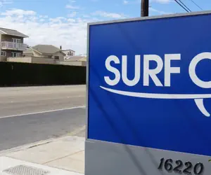 Photo 2 - Surf City Inn