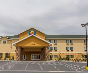 Photo 2 - Comfort Inn & Suites Vernal - National Monument Area