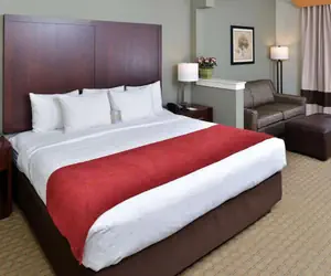 Photo 4 - Comfort Suites Airport Tukwila Seattle