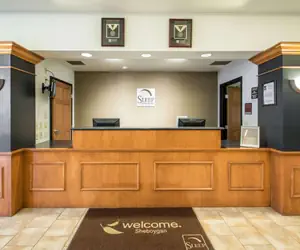 Photo 4 - Sleep Inn & Suites Sheboygan I-43
