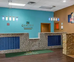 Photo 2 - Quality Inn & Suites Bedford West