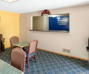 Photo 2 - Rodeway Inn & Suites