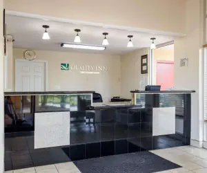 Photo 2 - Quality Inn Louisville