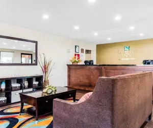 Photo 5 - Quality Inn