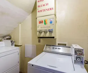 Photo 5 - Rodeway Inn