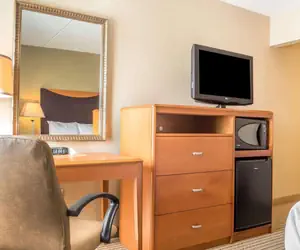 Photo 4 - Quality Inn Spring Valley - Nanuet