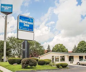 Photo 2 - Rodeway Inn