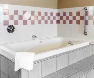 Photo 2 - Quality Inn