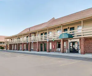 Photo 2 - Quality Inn