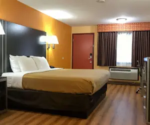 Photo 2 - Econo Lodge