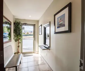 Photo 2 - Econo Lodge