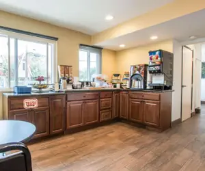 Photo 4 - Brisa Pacifica Hotel Encinitas