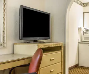 Photo 3 - Comfort Inn Palo Alto